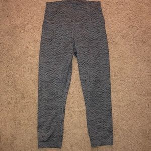 Lululemon cropped wunder unders